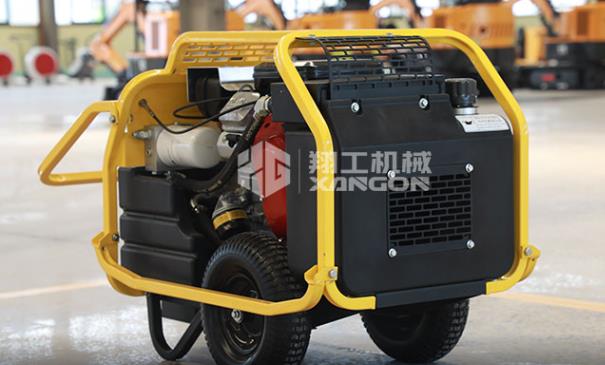 液(yè)壓動力站(zhan).jpg 液壓動力(lì)站.jpg